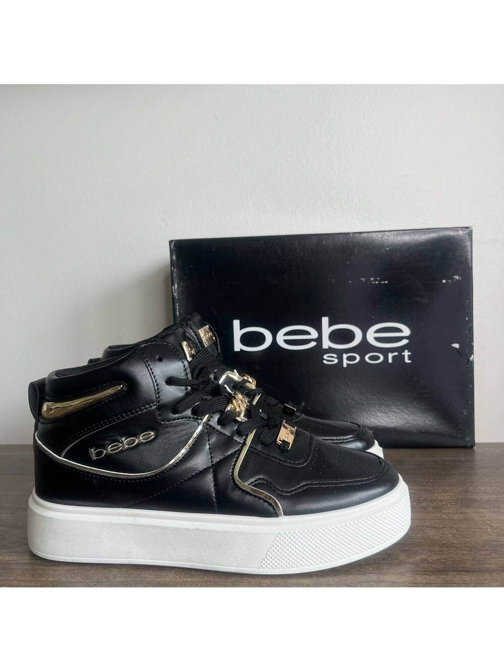 bebe Sport Monah BLGFX Women's Shoe Size 8 #B1426